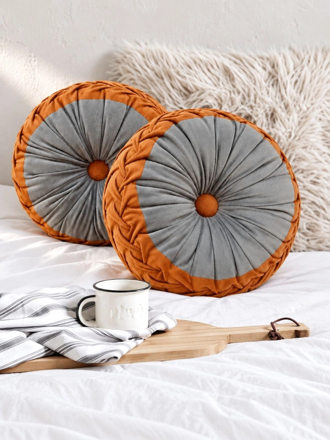 Brown round floor cushions, set of 2